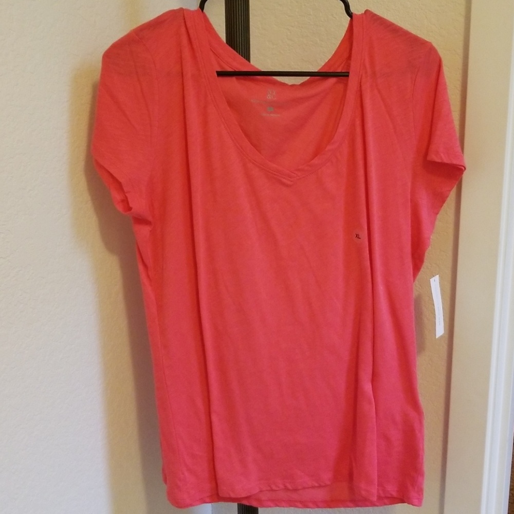Tee shirt